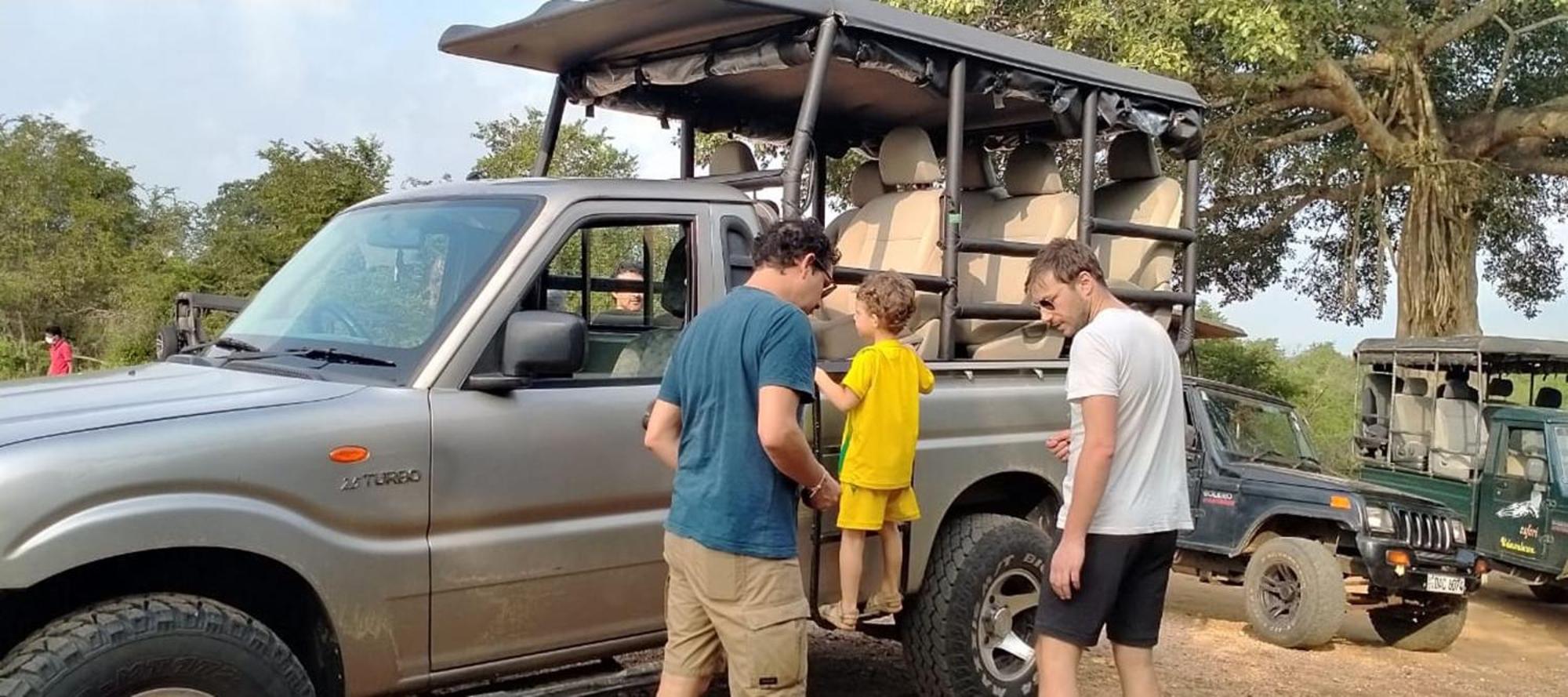 Wild Eagle Safari Resort Udawalawe Ngoại thất bức ảnh